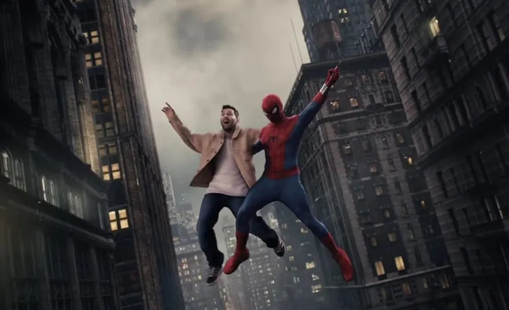 Messi protagoniza la promoción de la nueva película de Spider-Man