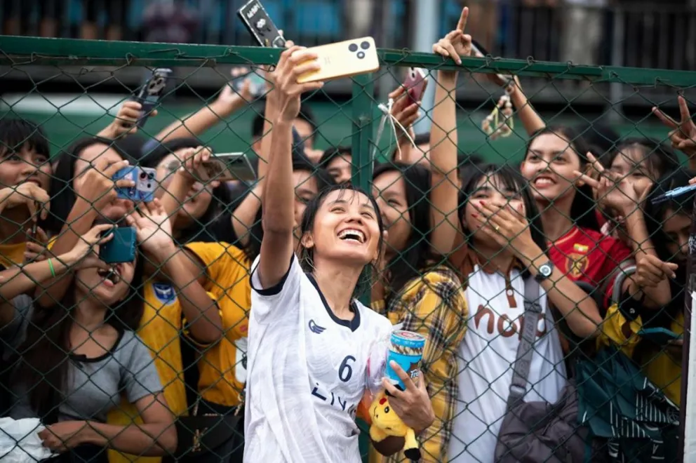 Fútbol, comunidad y plataformas digitales: el nuevo ritual del hincha conectado