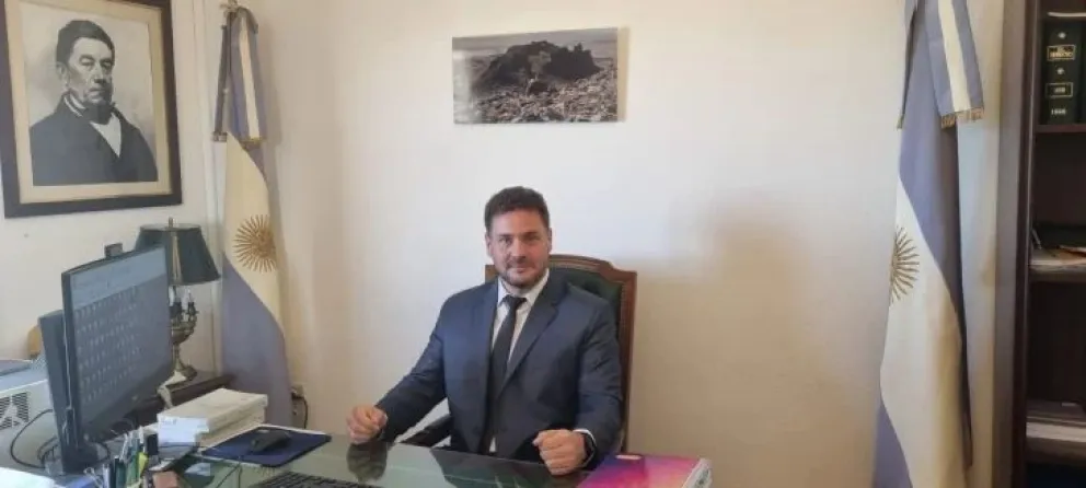 El juez Enrique Baronetto en su sentencia dio lugar al pedido de la Defensa de "preservar efectivamente el Interés Superior del Niño" y "promover la reinserción social" 
