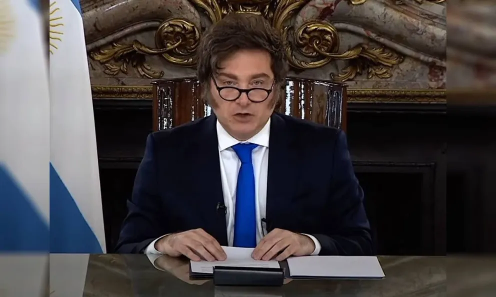 El Presidente dará un mensaje por el Día de la Independencia por cadena nacional a la medianoche.
