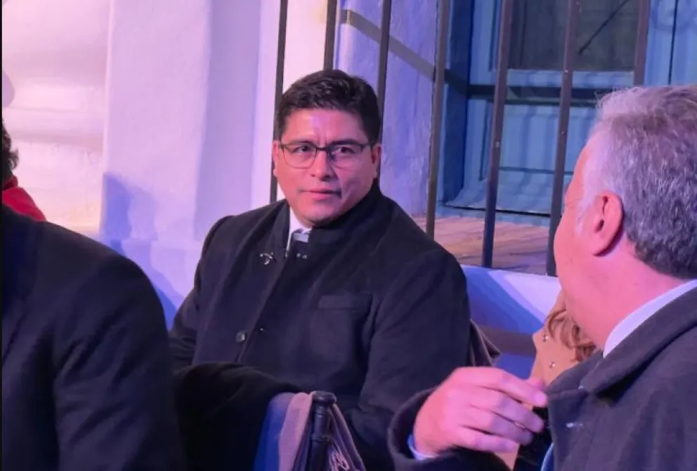 Claudio Vidal ratifica el compromiso federal en la histórica vigilia de Tucumán