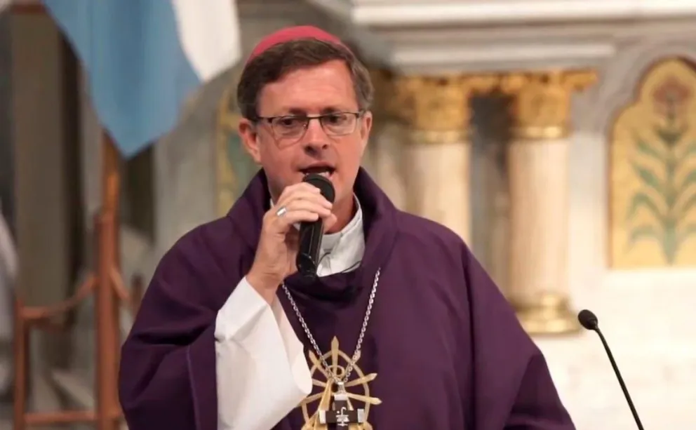 García Cuerva pidió "independizarnos de la indiferencia y la insensibilidad"
