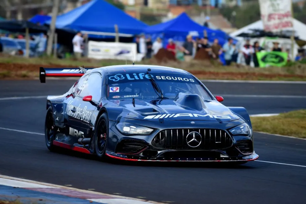 La primera serie del TC se larga este domingo 10:55 y la final a partir de las 14:00 en el Autódromo Ciudad de Misiones. (Fotos: Prensa de la ACTC)