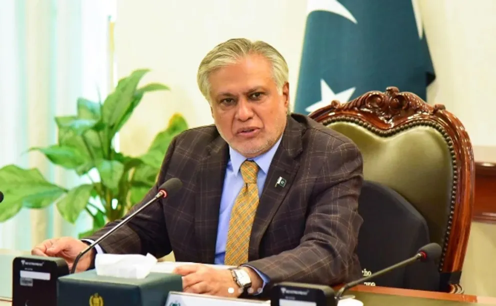 Ishaq Dar, viceprimer ministro de Pakistán