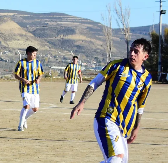 La final del Zonal con las dos parcialidades