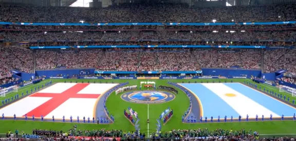 Los hinchas argentinos se hicieron sentir en la previa del choque ante Inglaterra por el Mundial 2026