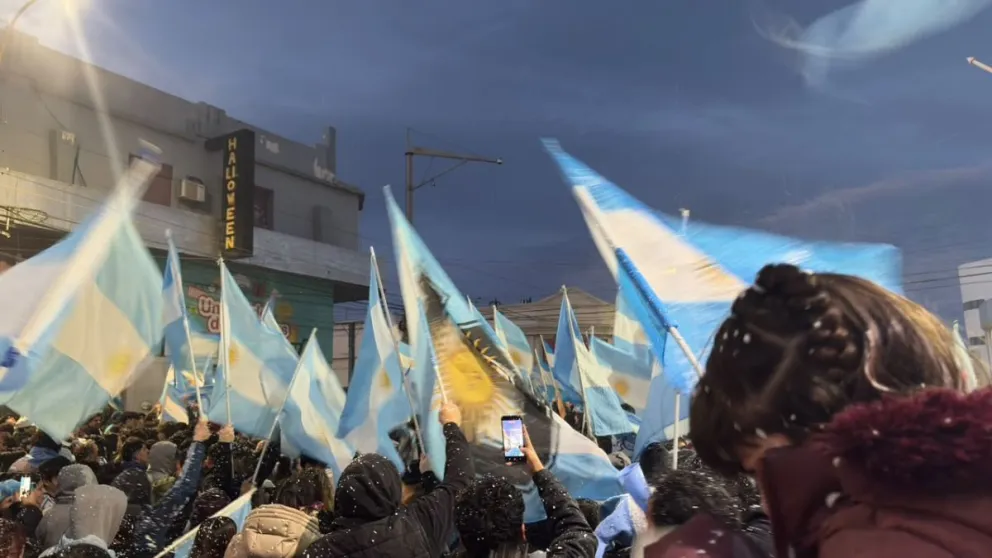 El Centro de Comodoro ya es una fiesta 