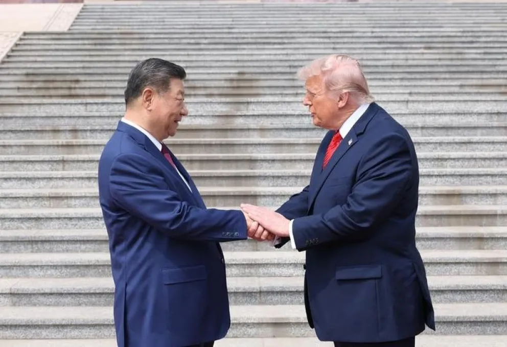 El saludo de Xi Jinping a Trump en mayo, en la visita del presidente de Estados Unidos a China