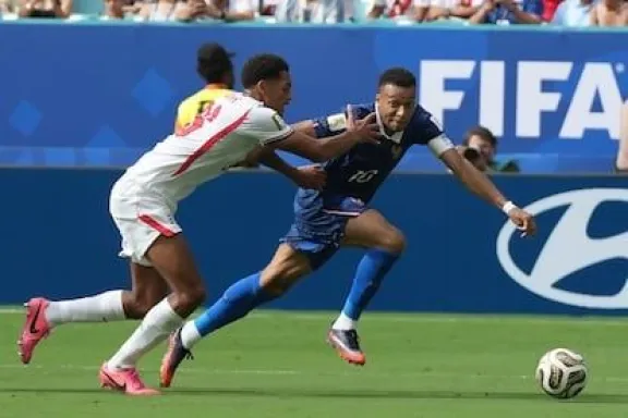 Inglaterra goleó 6-4 a Francia y se quedó con el tercer puesto