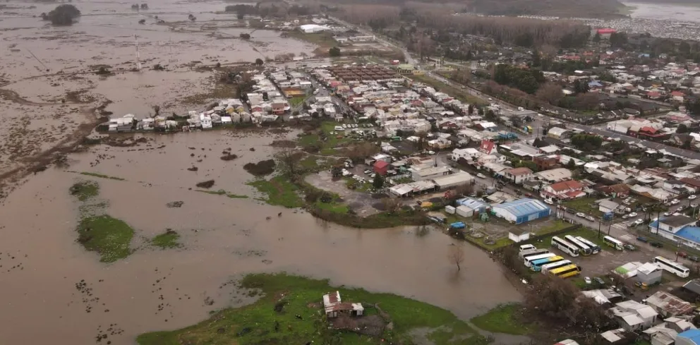 Una inundación debido a un temporal, en la comuna de Arauco, en la región del Biobío, Chile. Foto XInhua