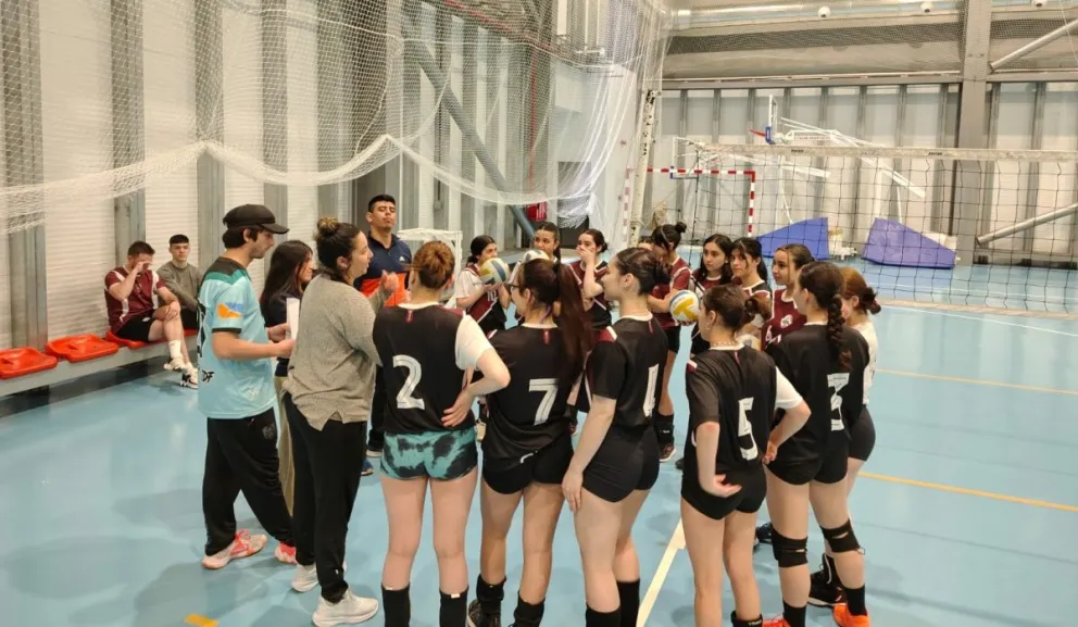 El Curso de Técnico Provincial 1 cuenta con el aval de la Federación del Voleibol Argentino (FeVA).
