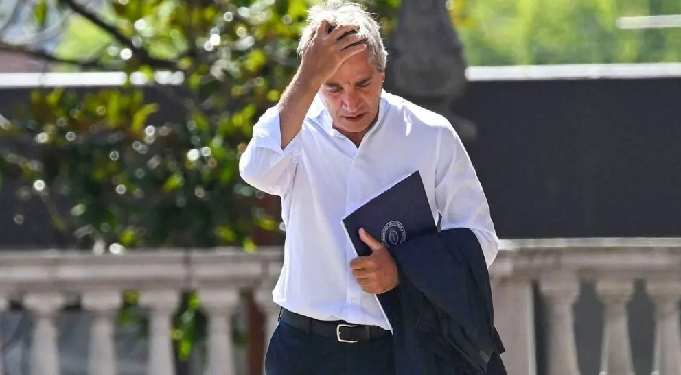 Se prevé una baja de la recaudación de entre el 3% y el 4% anual real a lo largo del año, lo que obligará a un mayor ajuste del gasto para cumplir la meta 2026 pautada por el FMI.