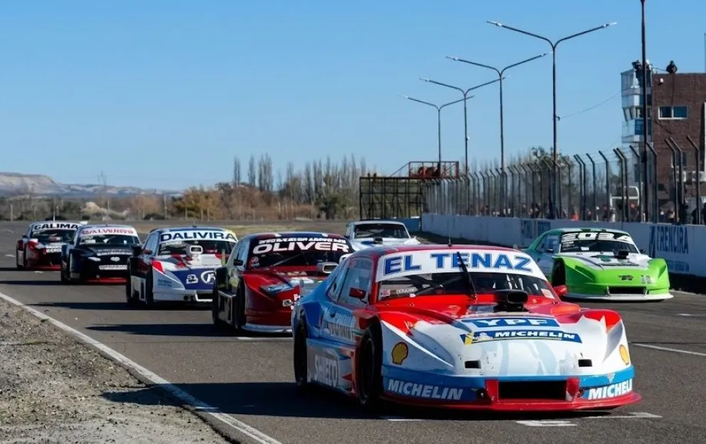 El viernes es una jornada neta de pruebas para más de un centenar de pilotos que corren este fin de semana en Trelew. (Fotos: F.Cha)