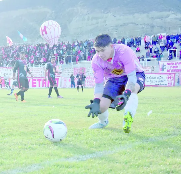 Huracán-Rada Tilly, en el Estadio Municipal