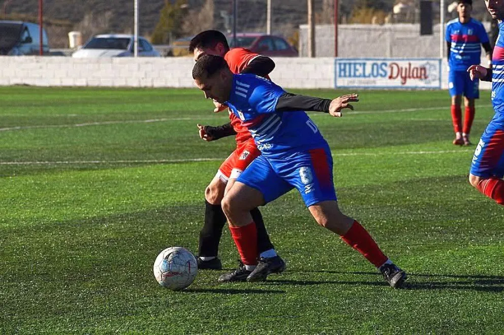 Argentinos Diadema ganó de local y se despegó un poco más del fondo de la tabla.