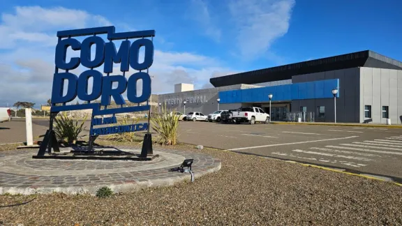 Este fin de semana se realiza la primera edición de Comodoro Foodtruck a beneficio del Hospital Alvear