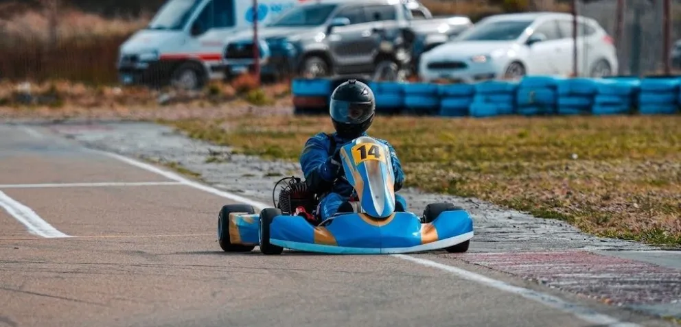 Este domingo se corre la sexta fecha del campeonato zonal de karting 2026 organizado por la Asociación de Karting de la Patagonia Sur. (Fotos: Gentileza AKPS)