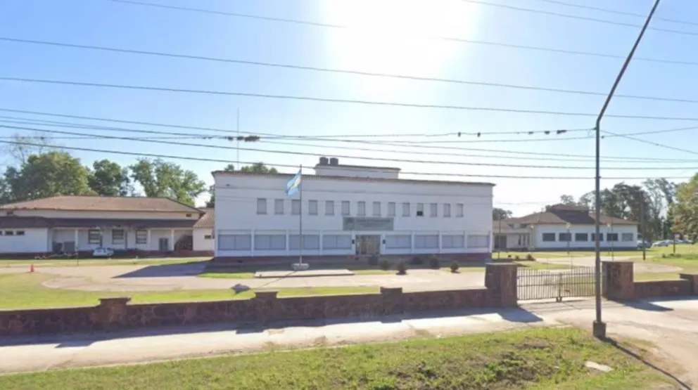 El aspirante a cadete fue abusado dentro de las instalaciones de la escuela penitenciaria. (Foto: Google Maps).