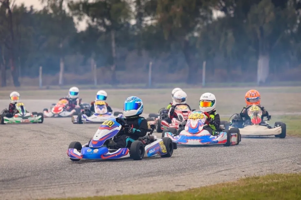 Sofía Gonzalo (Promocional) viene de ganar la sexta fecha del Campeonato de Karting que lleva adelante la AKPS en Comodoro, ahora correrá la segunda fecha del Campeonato Argentino en Cadete.