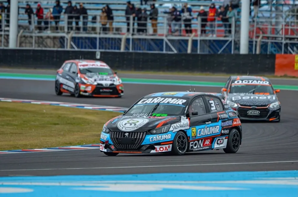 Se corre el domingo la octava fecha del campeonato del Turismo Nacional en el autódromo de Oberá (Misiones).