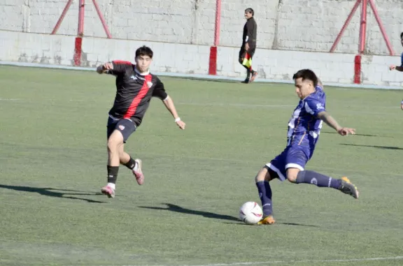 El triunfazo de Ferro dejó a Roca sin invicto