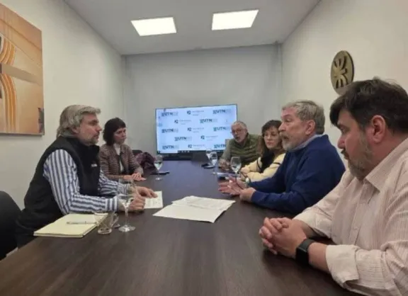 Cerro Moro y la UTN avanzan en un convenio para capacitar mano de obra en Santa Cruz