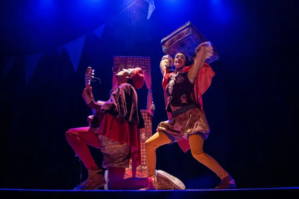 Obra de teatro "La perrera", un viaje para perseguir sueños olvidados