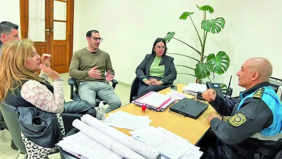 Temas que preocupan: Limpiavidrios, conflictos en el fútbol barrial y la noche de Trelew