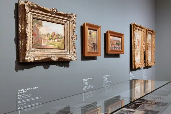 Dos ladrones irrumpieron en el Museo Renoir y escaparon con obras millonarias