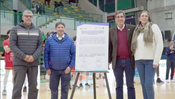 Photo: diariocronica.com.ar Chile and Argentina Basketball Federations Sign Historic Strategic Alliance for Regional Development