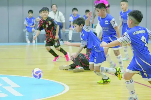 El Torneo Clausura del futsal promocional se traslada al parquet del Club Huergo con ocho encuentros