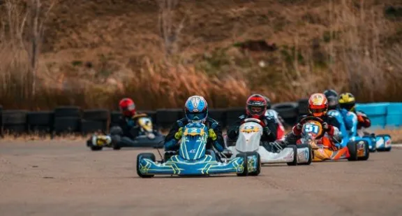 Ensaya el karting en km 9