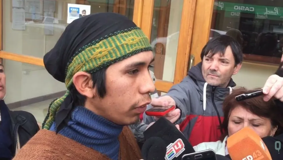Dijo que vio con binoculares cómo Gendarmería se llevaba a Santiago Maldonado y nueve años después lo procesaron. 