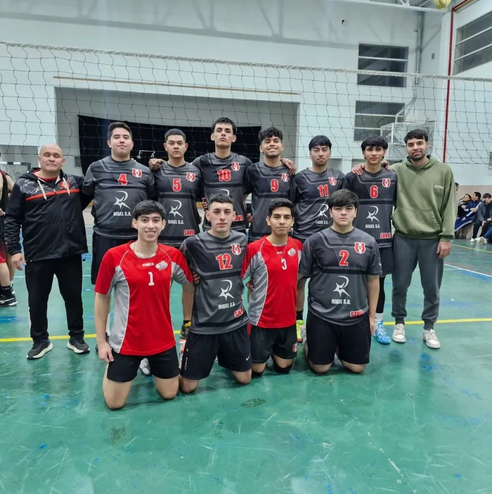 Todo el Regional Libres Patagonia Sur rama masculina de vóley se jugará en el gimnasio Municipal N° 4, con el apoyo de la Dirección de Deportes y Comodoro Deportes.