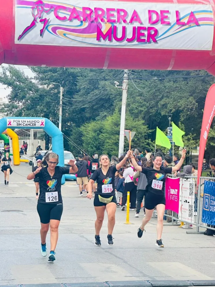 El sábado 17 de octubre tendrá lugar la XX Edición de la Carrera de la Mujer especial Día de la Madre en Comodoro Rivadavia. 