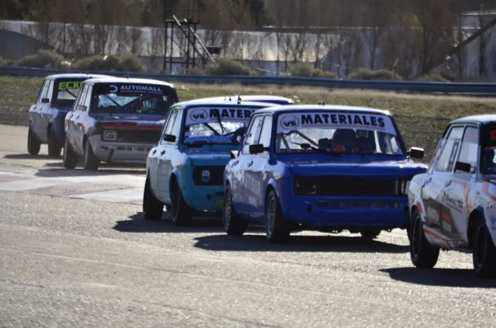 El 9, 10 y 11 de octubre se corre fecha deble en el autódromo Mar y Valle de Trelew donde se espera un centenar de autos en competencia. 