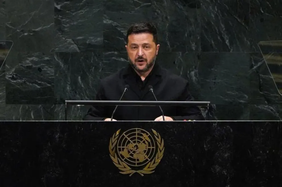 Zelenski fustigó la "falta de voluntad" de Estados Unidos para ayudar a Ucrania
