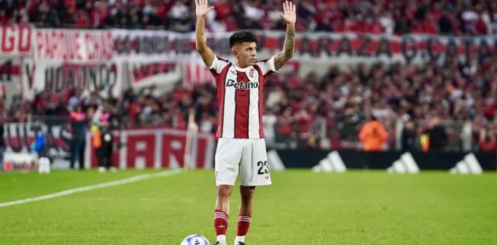 Thiago Almada superó su desgarro y está para volver (Maxi Failla).