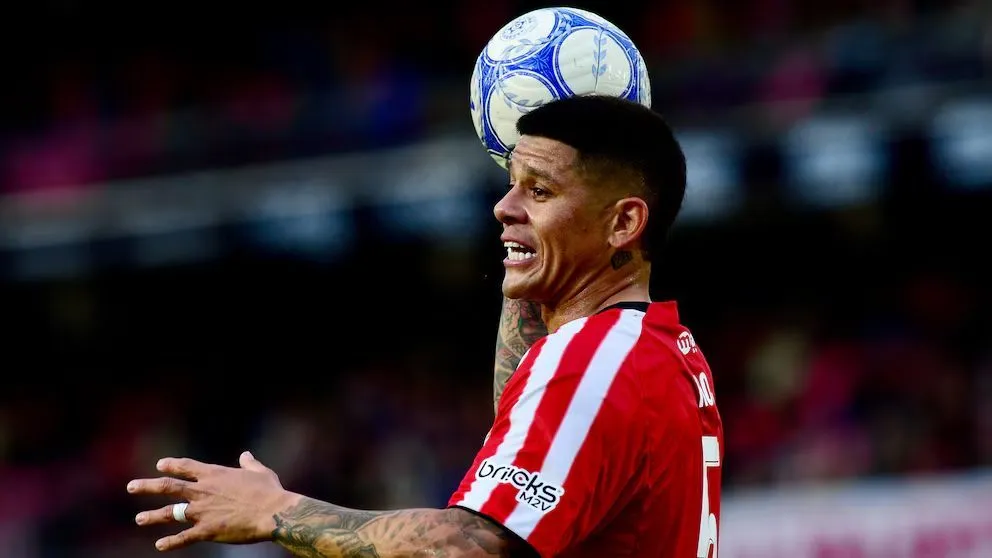 Flamengo cuestionó la presencia de Marcos Rojo en las semifinales de Copa Libertadores (FOTOBAIRES).