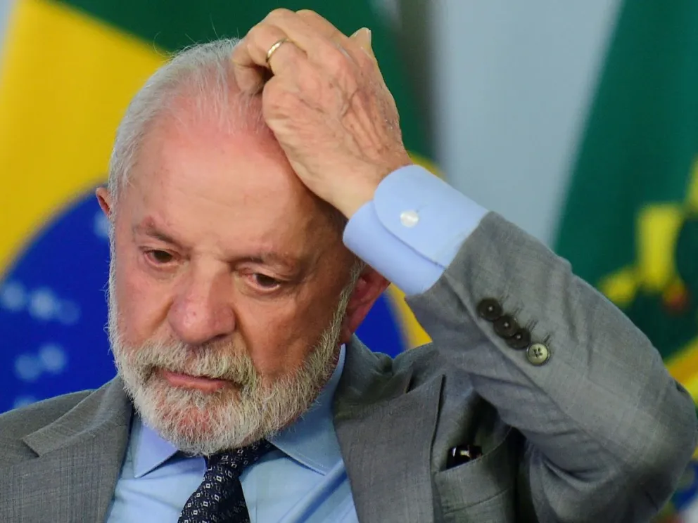 La Bolsa de Brasil se derrumbó más de un 14% tras el triunfo de Lula.
