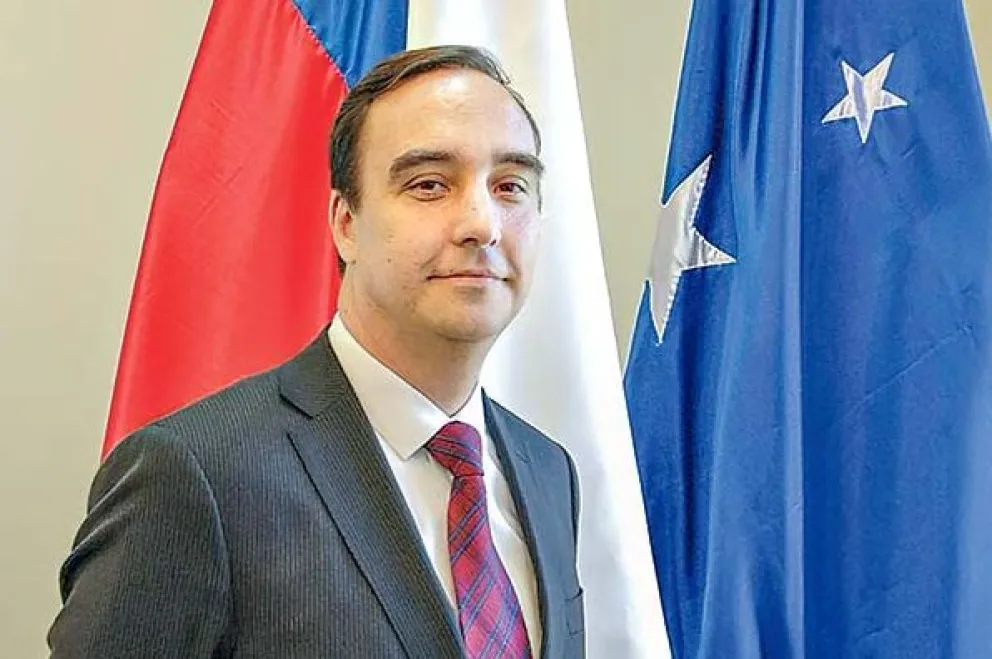 Mauricio Flies, gobernador de Magallanes.