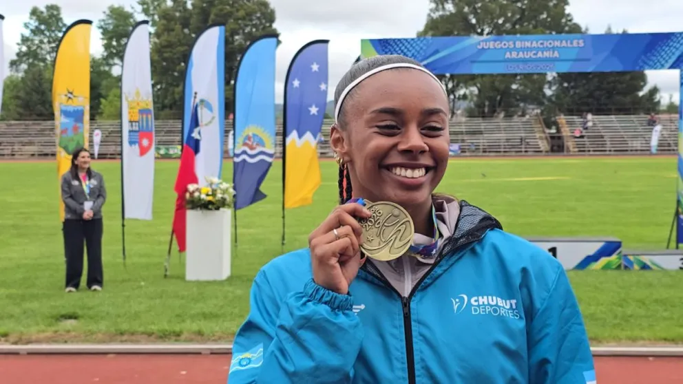 Nimba St. Fort Laurent tuvo una destacada presentación en los 100 metros con vallas, donde se quedó con la medalla de oro tras registrar un tiempo de 15.50 segundos.