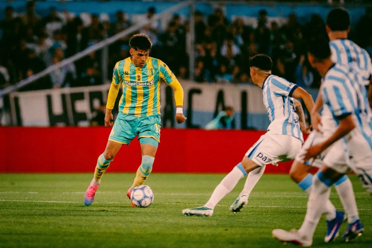 Racing ganó y condenó a Aldosivi al descenso | Diario Crónica